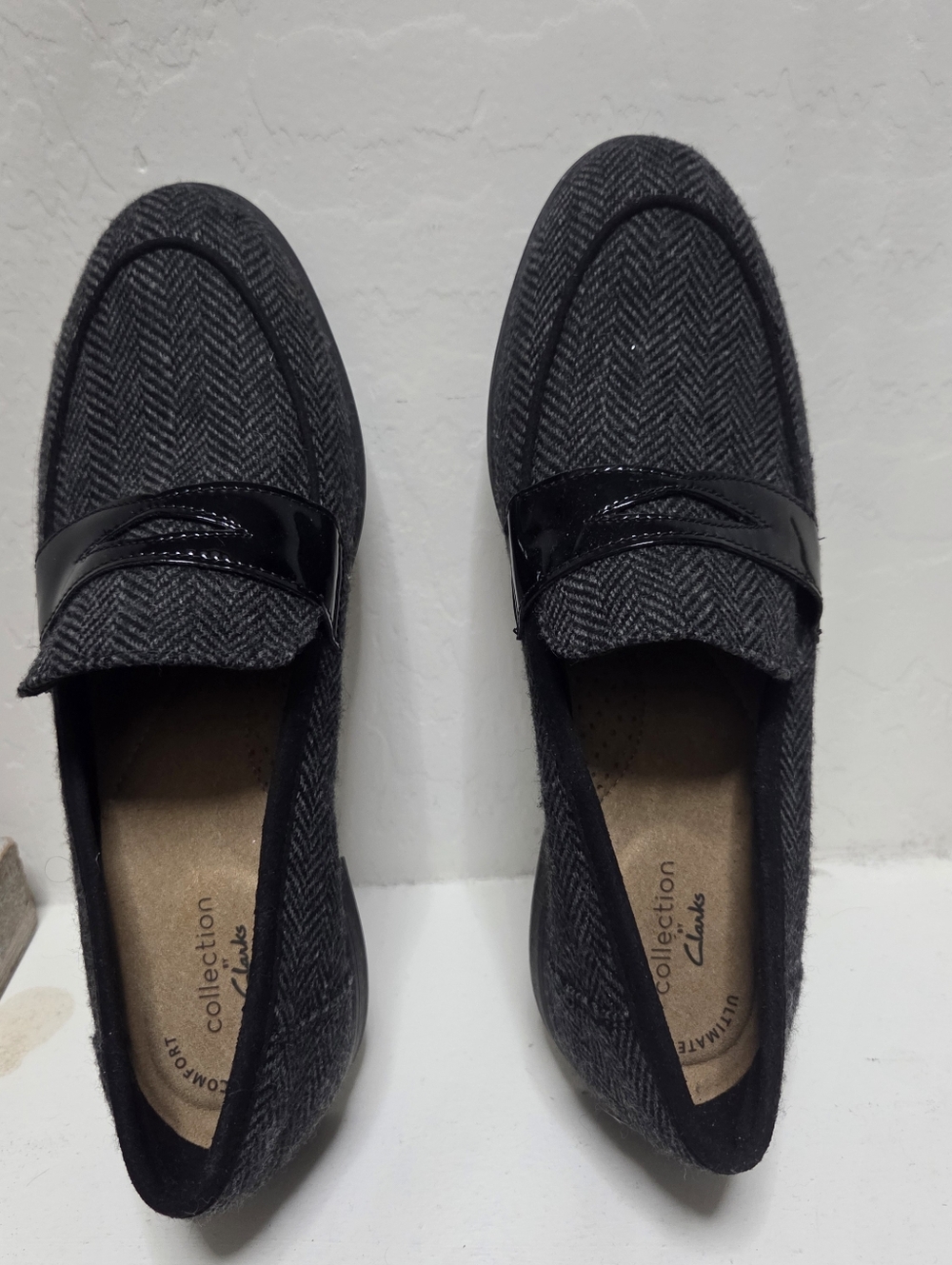 Clarks Women’s Charcoal Herringbone Flats with Black Patent Strap